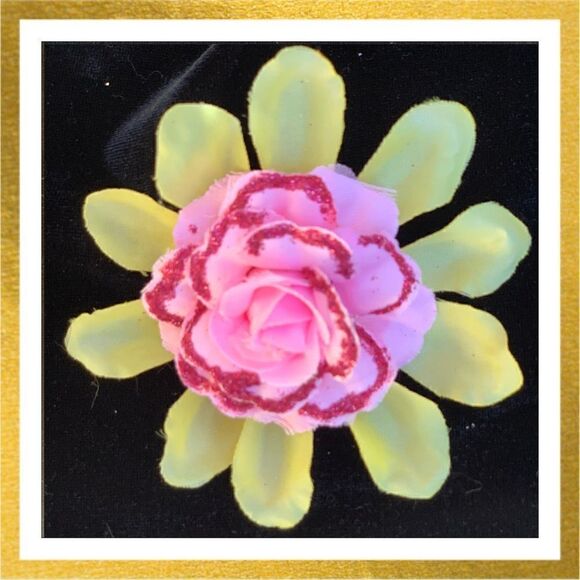 3/$20 Handmade FLOWER Floral HAIR CLIP Barrette - Picture 1 of 2